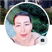 Diseñadora y modelista de vestuario. Titulada con honores en INACAP Apoquindo